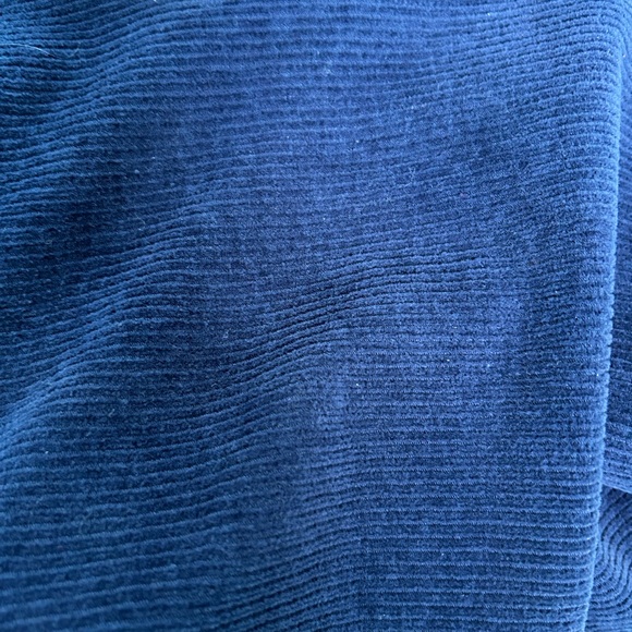 Land’s End Navy Blue Corduroy Mock Turtleneck - Picture 4 of 4